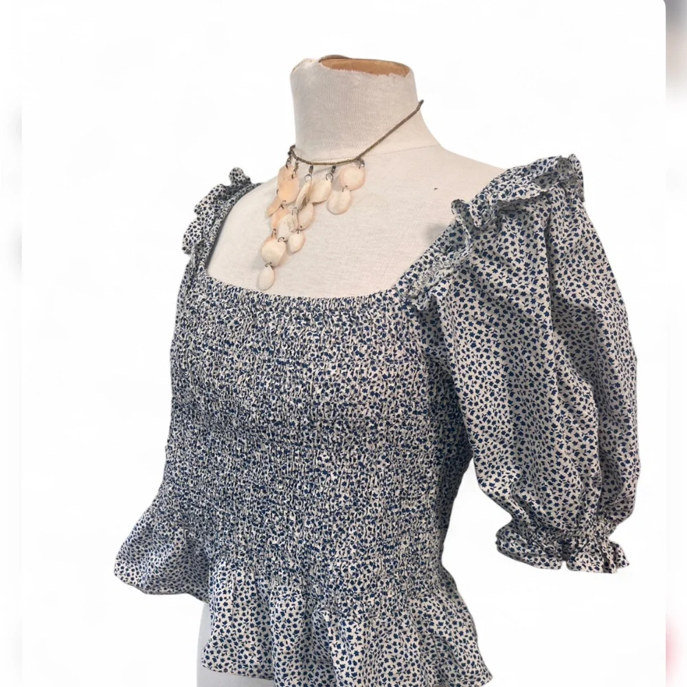 Topshop Blue Floral Smocked Puff Sleeve Blouse Ruffle Neck US 10